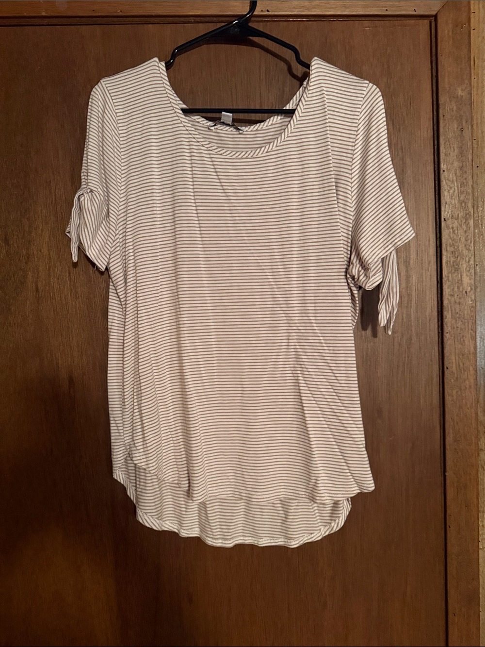 Green Envelope Cream and Tan Striped Tie-Sleeve Top
